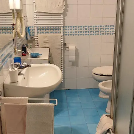 Doppia Con Bagno E Terrazza *